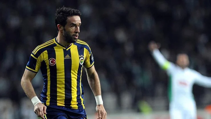 Gökhan Gönül’ün Fenerbahçe’den Ayrılış Nedeni ve Futbol Kariyerine Dair Bilgiler
