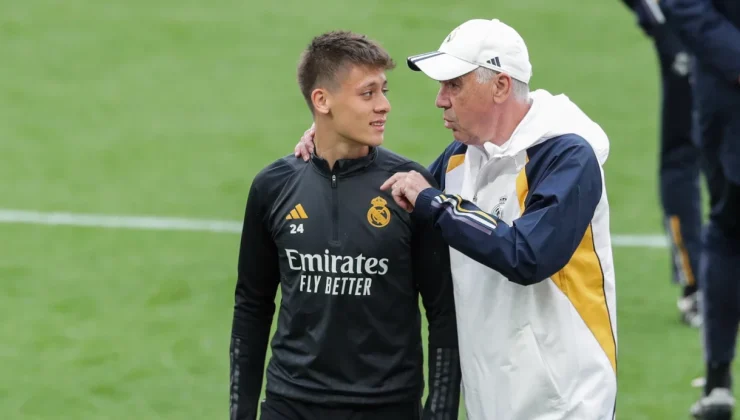 Carlo Ancelotti’nin Arda Güler’in İki Yıllık Gelişimini Göz Ardı Ettiği İddia Ediliyor